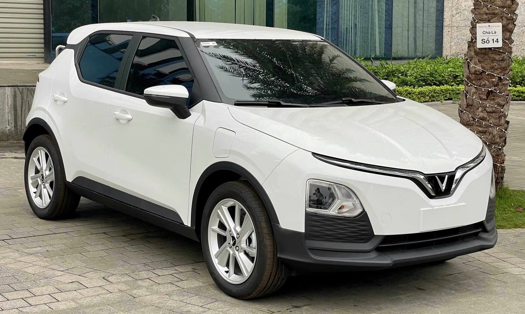 Vinfast VF5